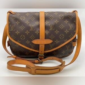 Louis Vuitton Saumur 30 monogram bag ๐ค